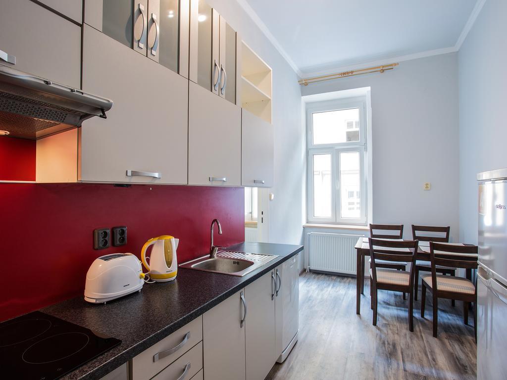 Lyra Apartments Karlovy Vary Bilik gambar