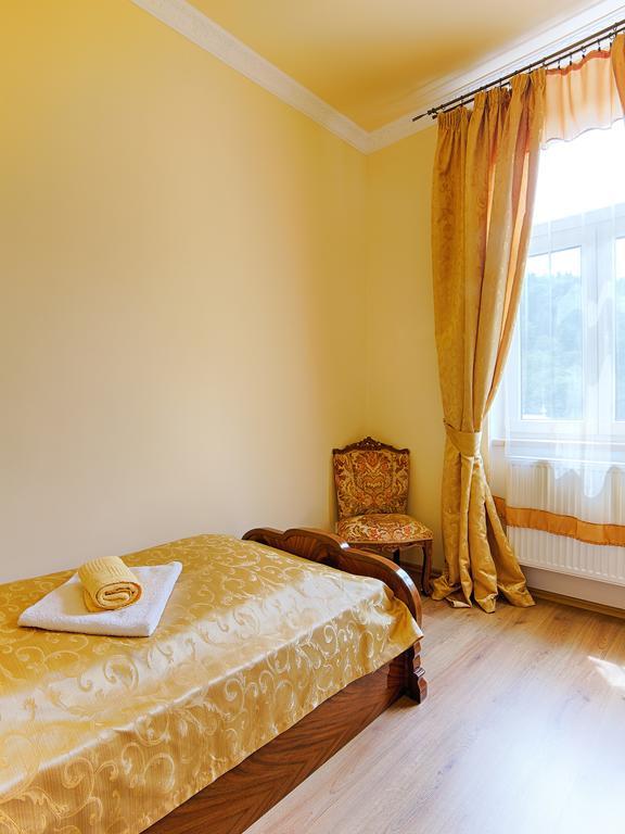 Lyra Apartments Karlovy Vary Bilik gambar