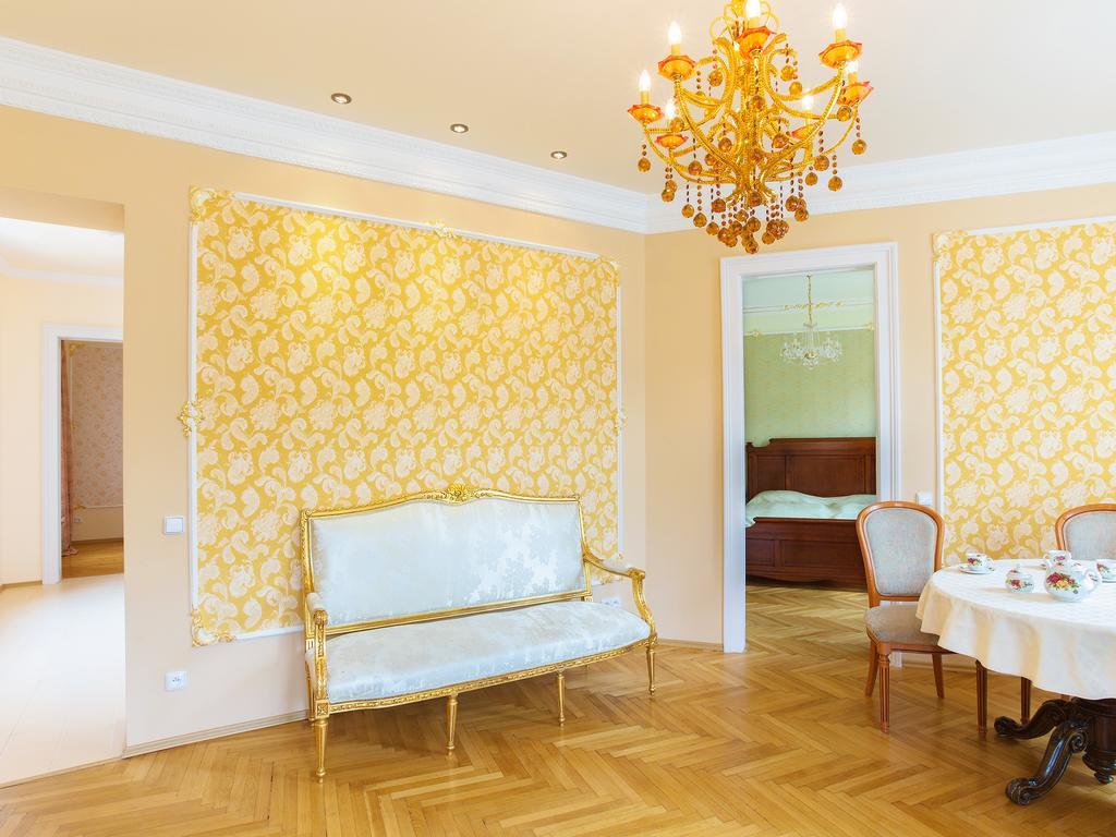 Lyra Apartments Karlovy Vary Bilik gambar