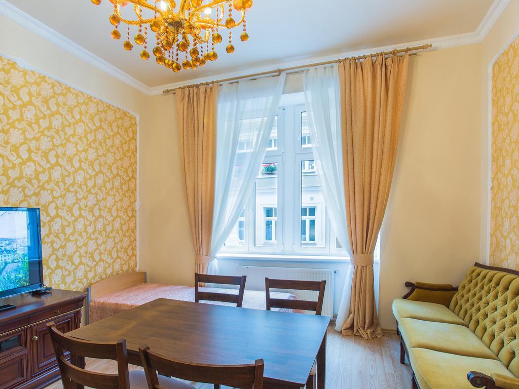 Lyra Apartments Karlovy Vary Bilik gambar