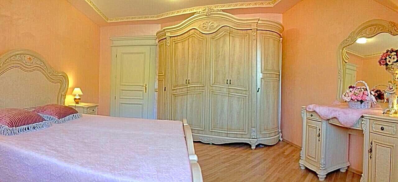 Lyra Apartments Karlovy Vary Luaran gambar