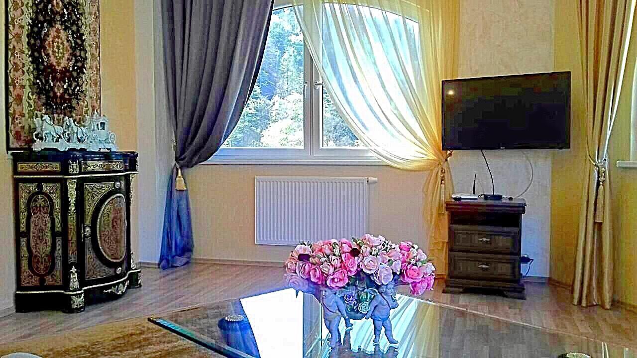 Lyra Apartments Karlovy Vary Luaran gambar