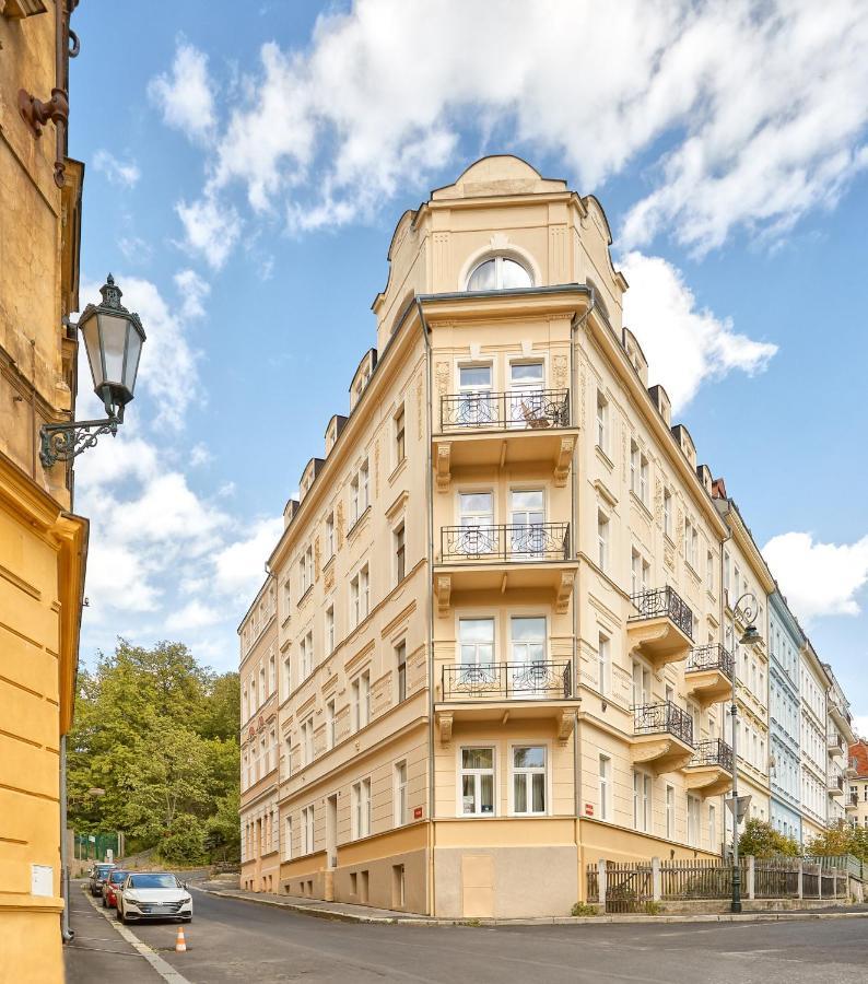 Lyra Apartments Karlovy Vary Luaran gambar