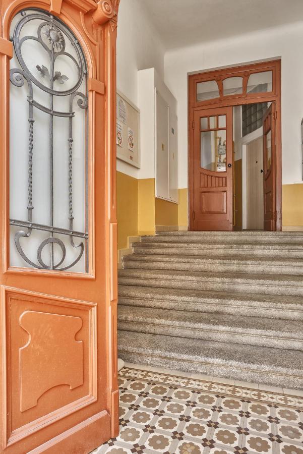 Lyra Apartments Karlovy Vary Luaran gambar